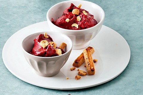 Cherry-frozen-yogourt