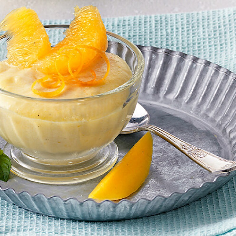 Mousse à la mangue et oranges